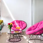 Luxe Comfort Melesio In Centre