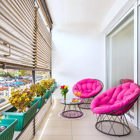 Luxe Comfort Melesio In Centre Split